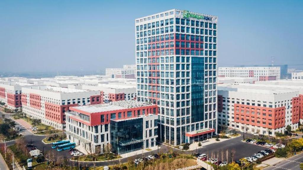 홀리데이 인 타이저우 Cmc 호텔 Taizhou 외부 사진